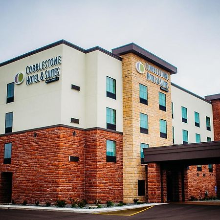 Cobblestone Hotel & Suites International Falls Exteriör bild