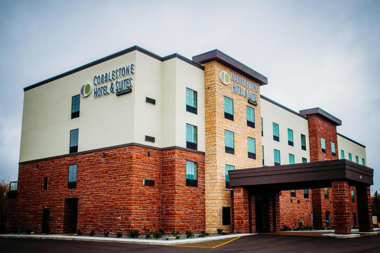 Cobblestone Hotel & Suites International Falls Exteriör bild