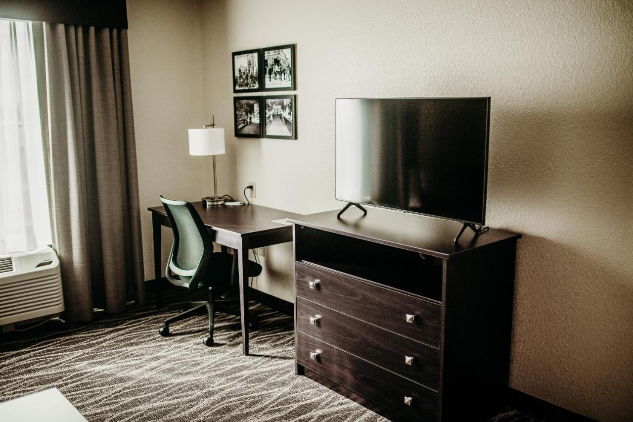 Cobblestone Hotel & Suites International Falls Exteriör bild