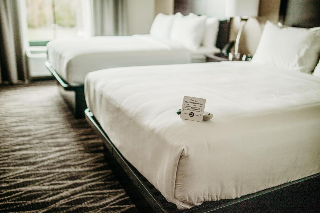 Cobblestone Hotel & Suites International Falls Exteriör bild